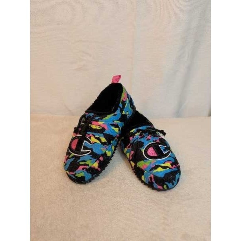 Champion Kids Slippers Blue Camo C Logo Pink Pull Tab Shoes Size 5Y